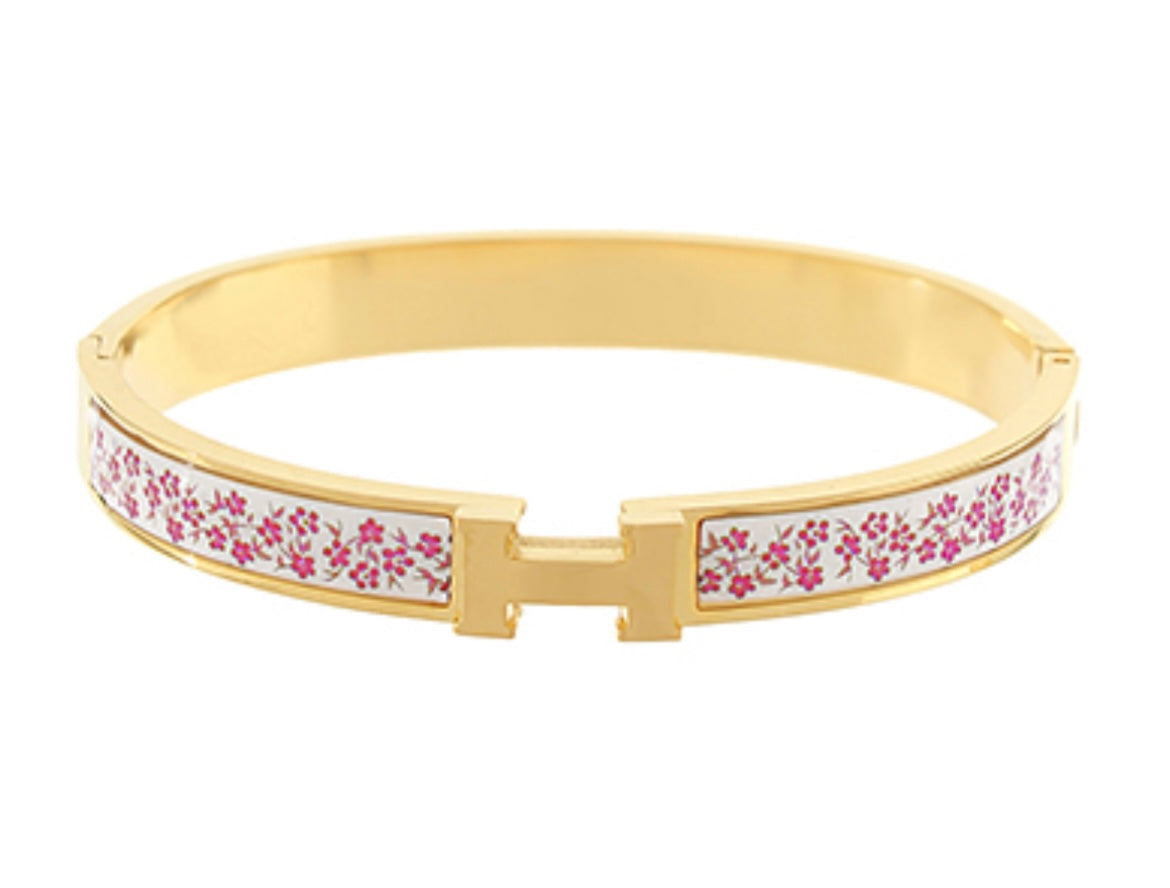“H” Cuff Bracelet Pink