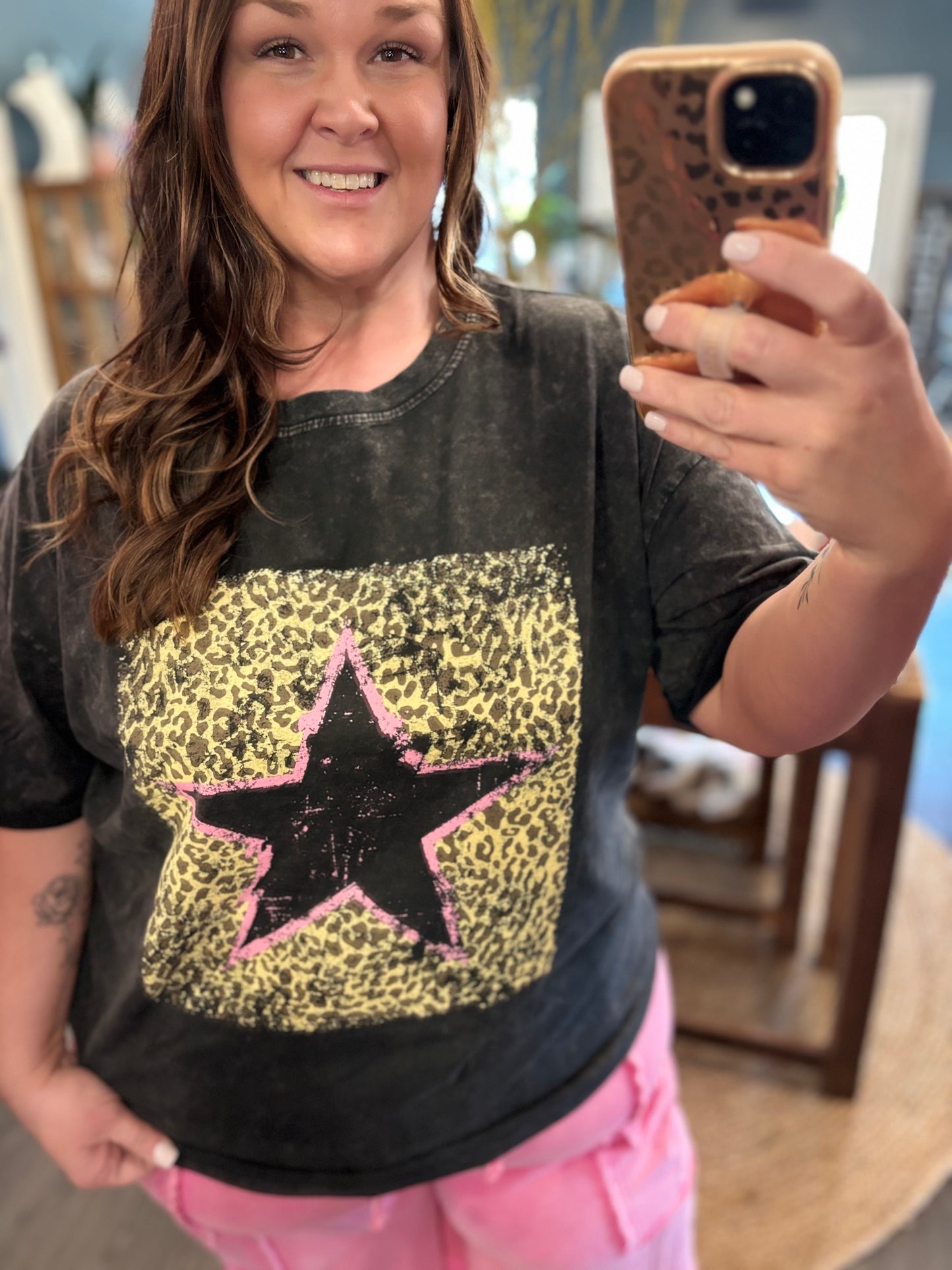 Leopard Star Graphic Tee Plus