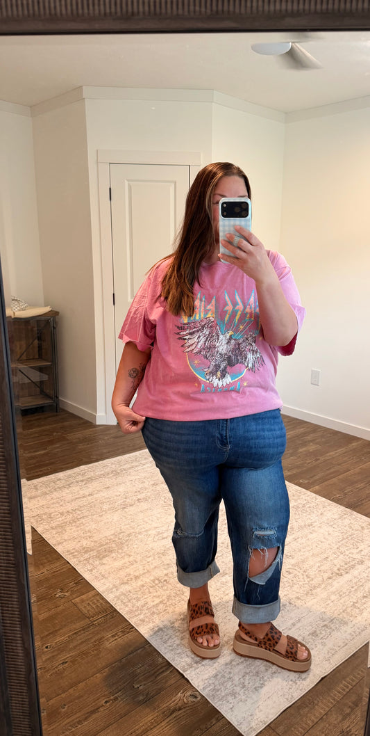Free Bird Graphic Tee Plus *Pink