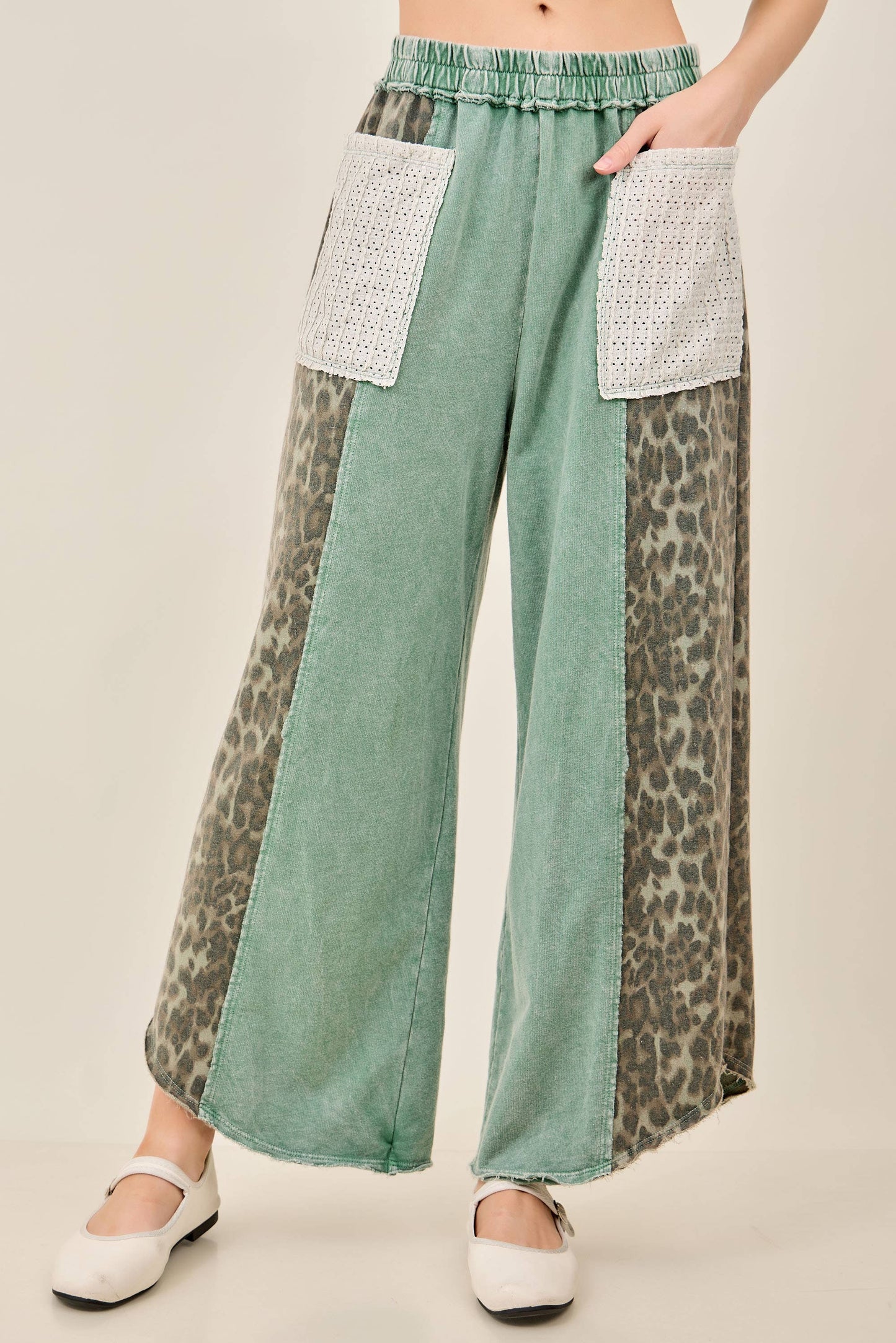 Wild Muse Cropped Pants