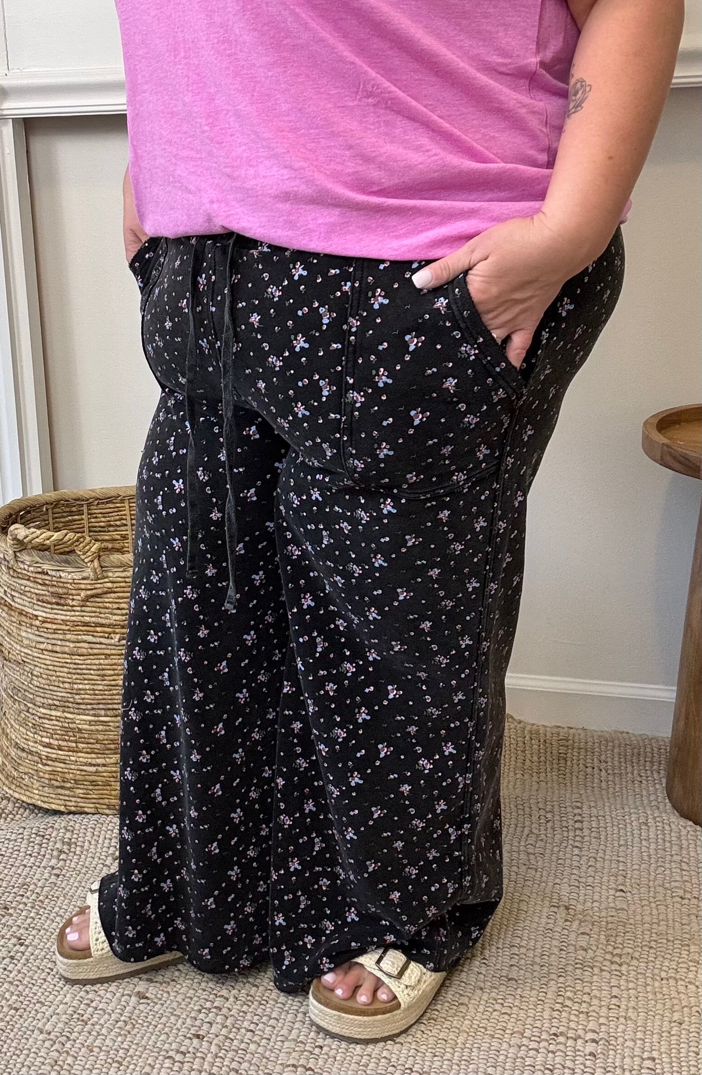 Soft Bloom Weekender Pants Plus Black
