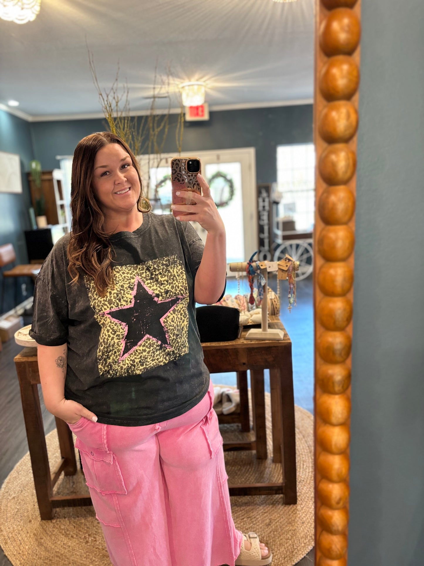 Leopard Star Graphic Tee Plus