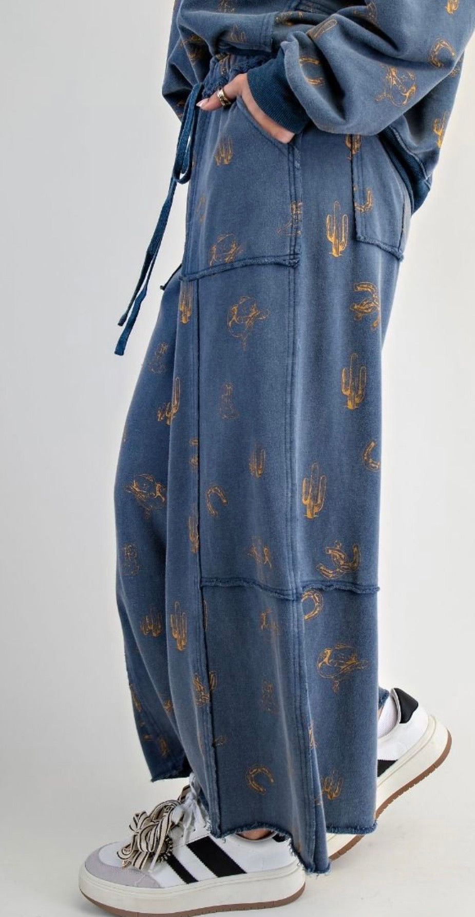 Western Wide Leg Pants