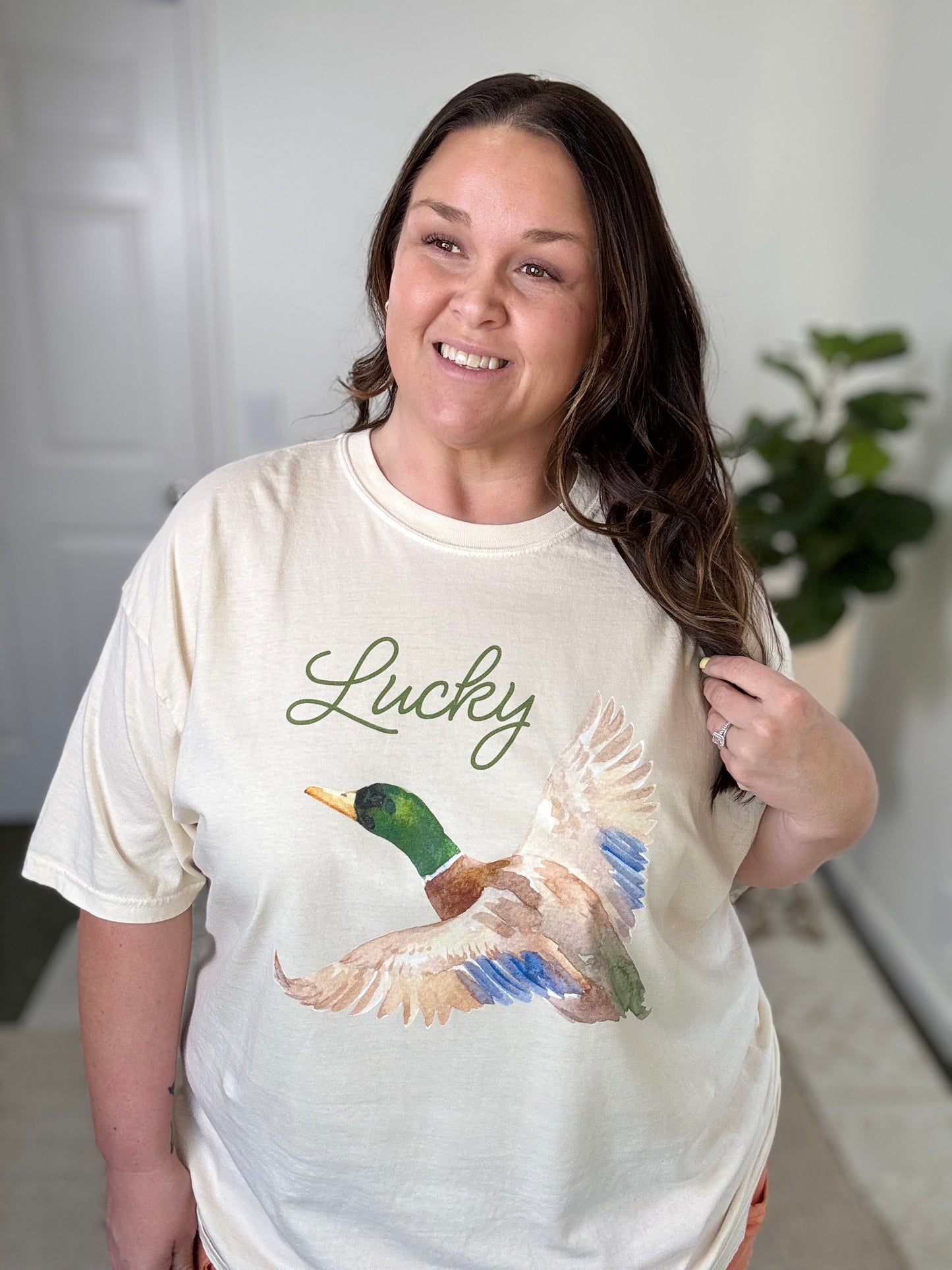 Lucky Duck Graphic Tee on Ivory Small-3X