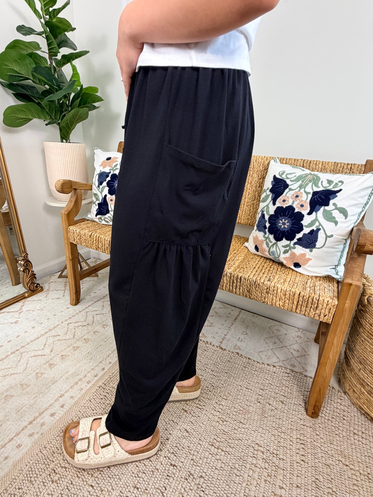 Barefoot Bliss Pants Plus