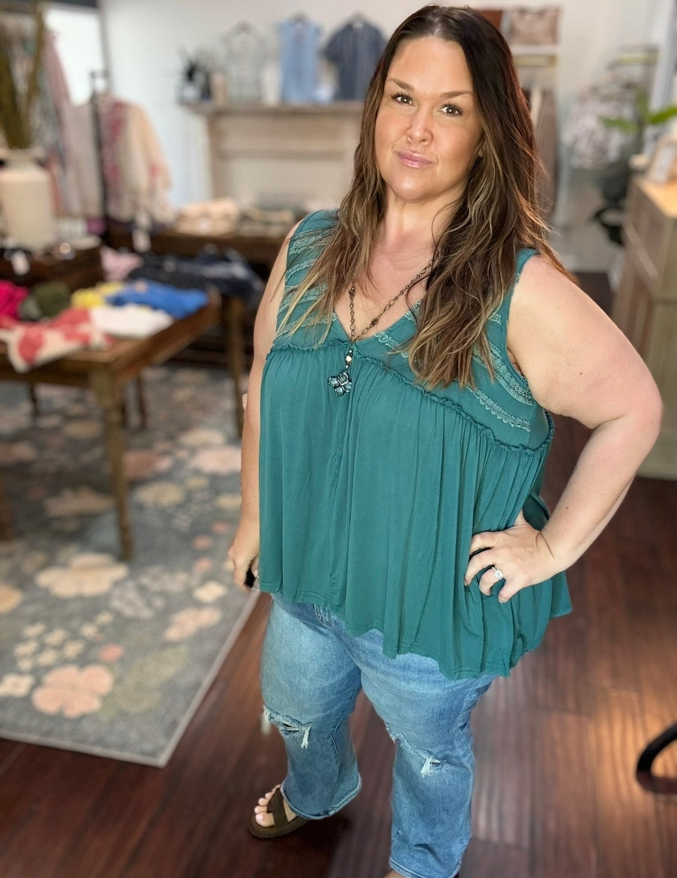 Rustic Charm Tank * Evergreen