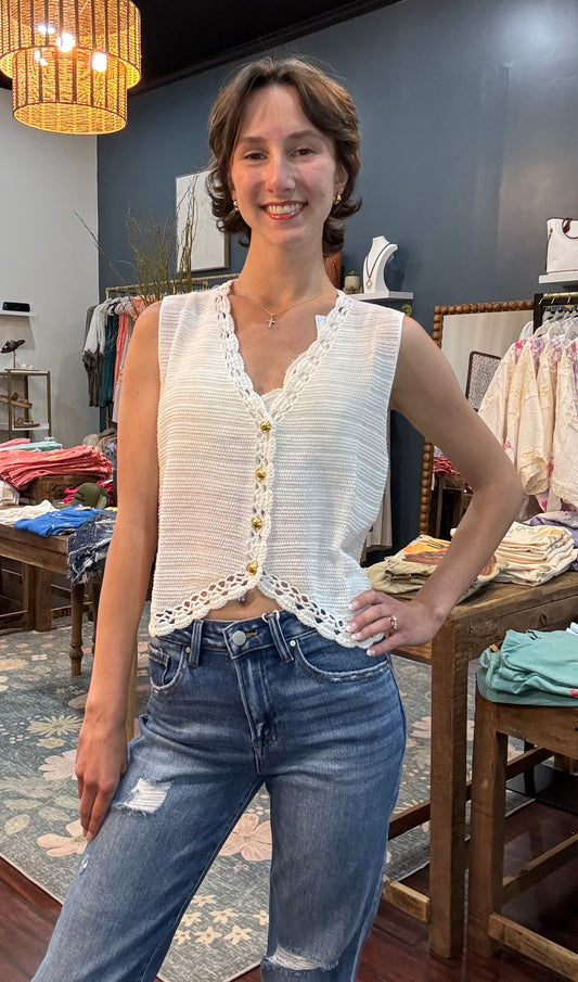 Serena Scallop Vest