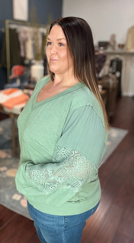 Willow Sage Pullover