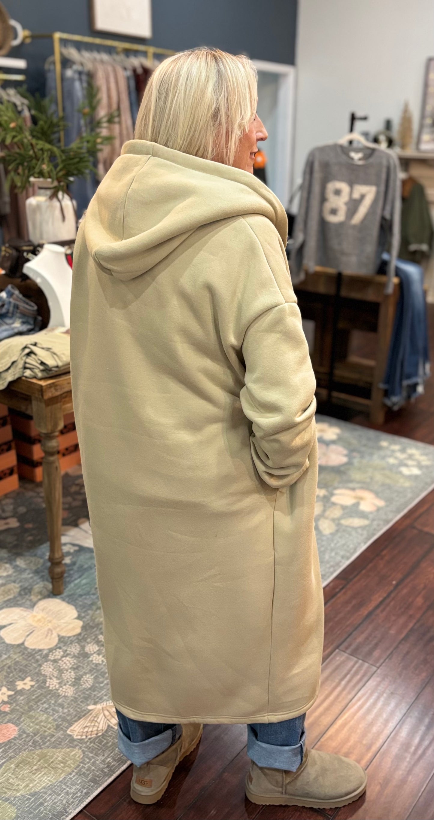 Rustic Retreat Trench