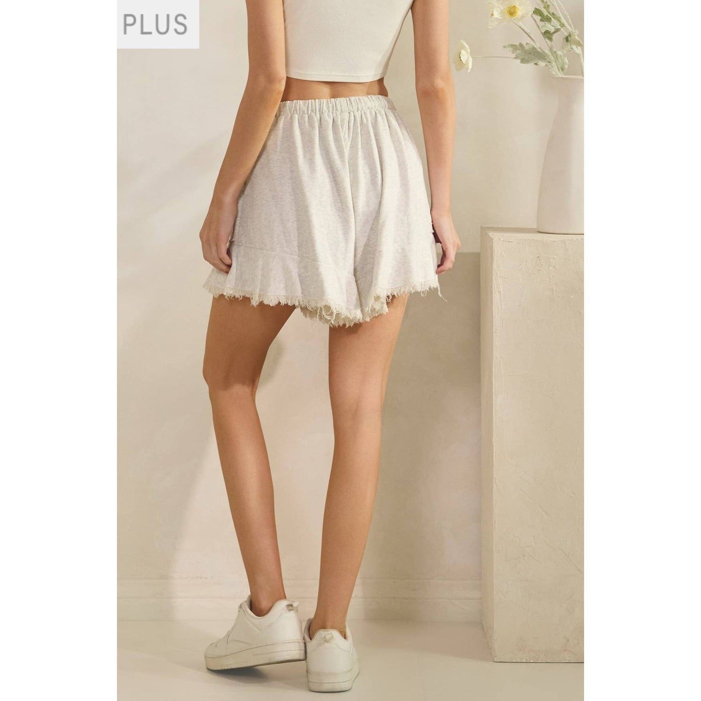 Weekend Chill Fray Shorts Plus